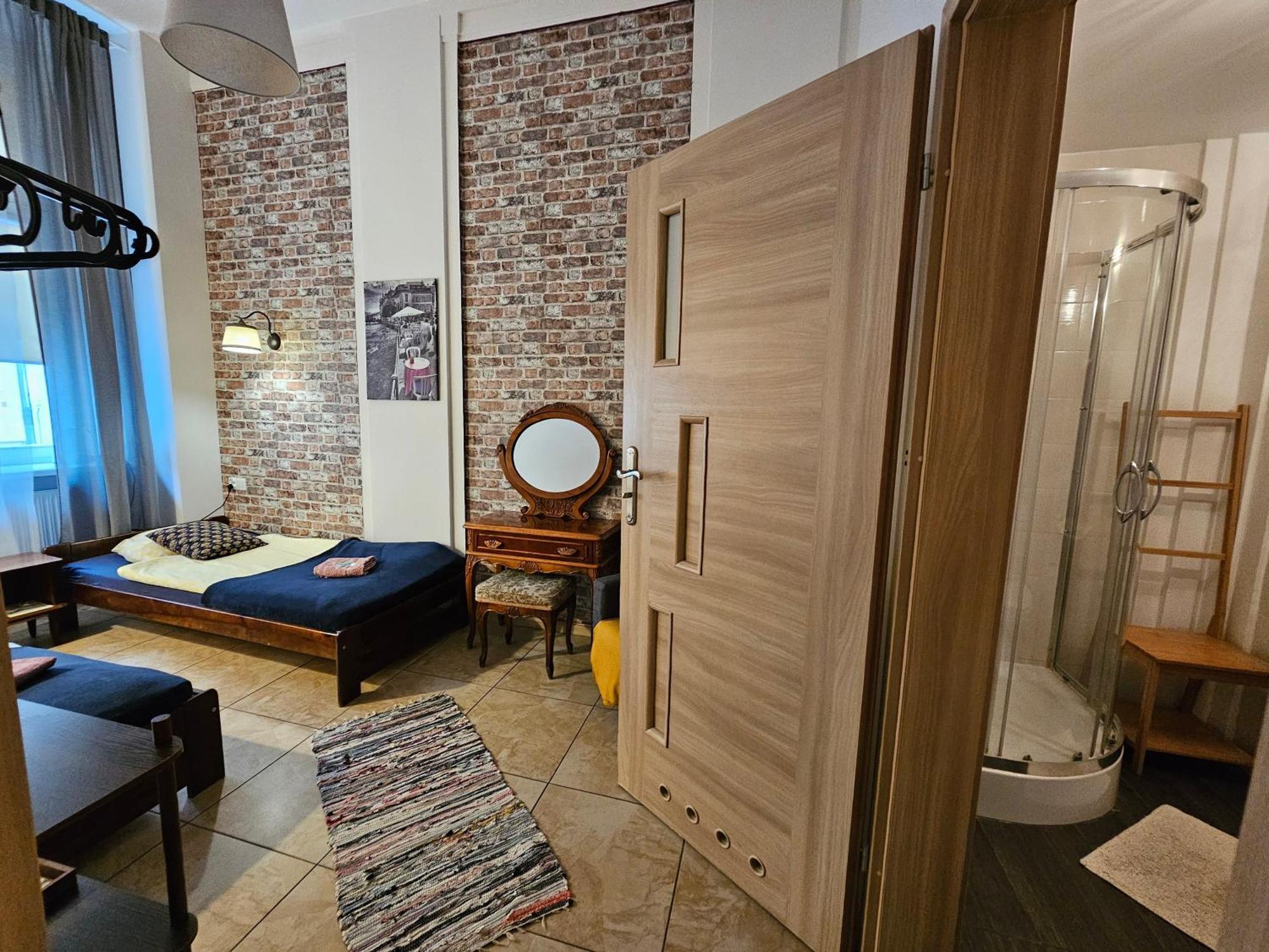 Deja Vu Hostel Varşova Dış mekan fotoğraf