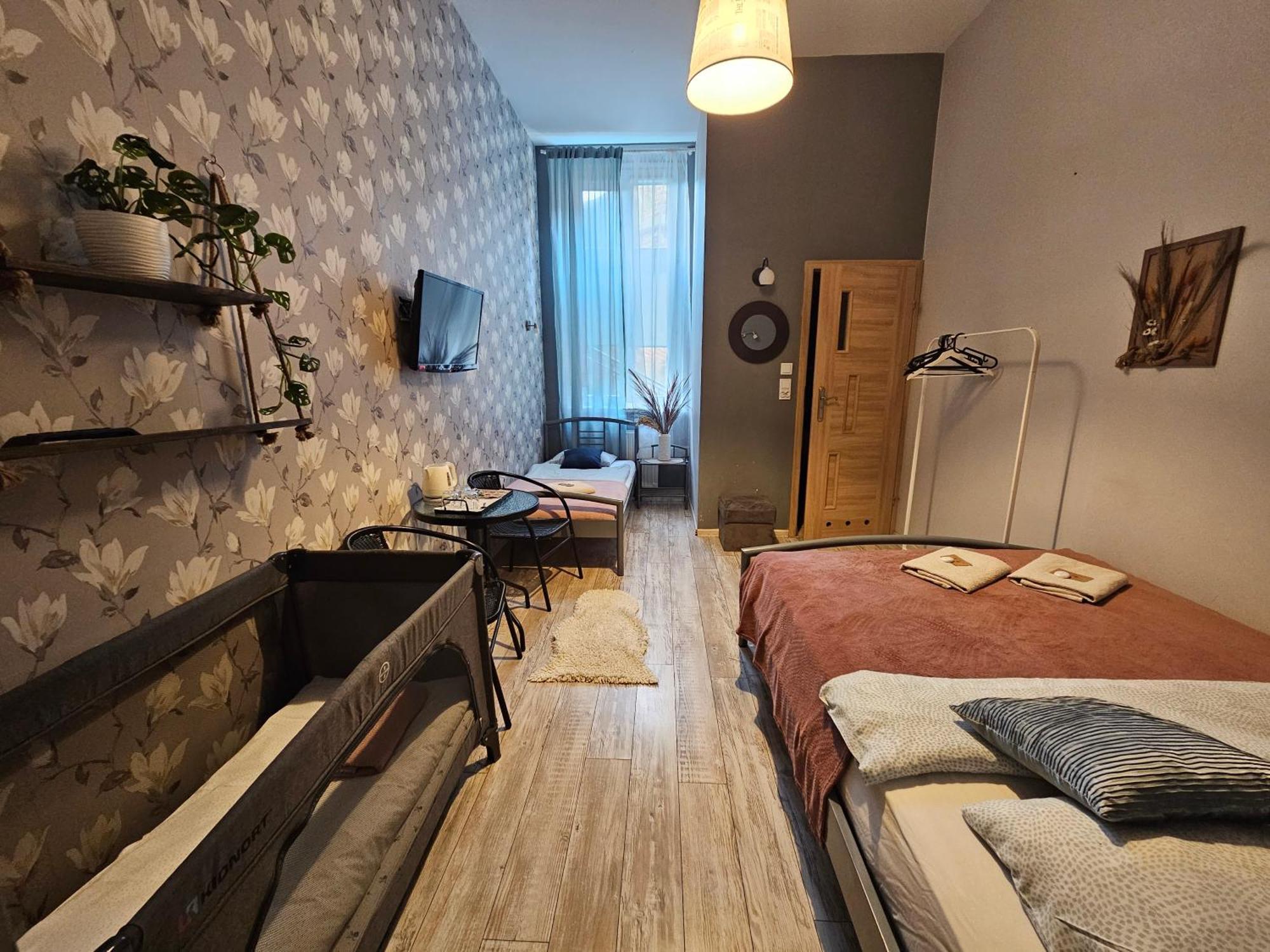 Deja Vu Hostel Varşova Dış mekan fotoğraf