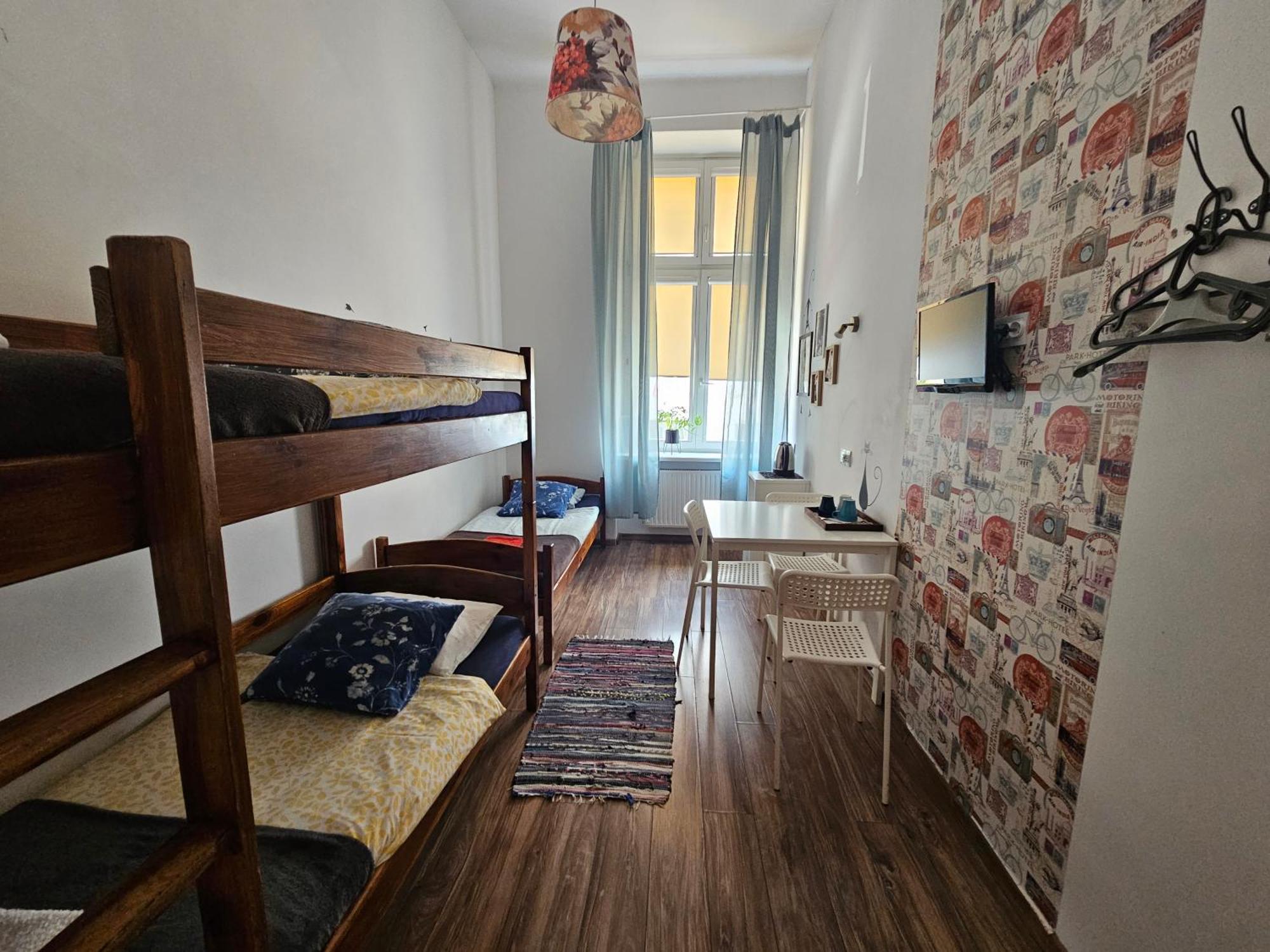 Deja Vu Hostel Varşova Dış mekan fotoğraf